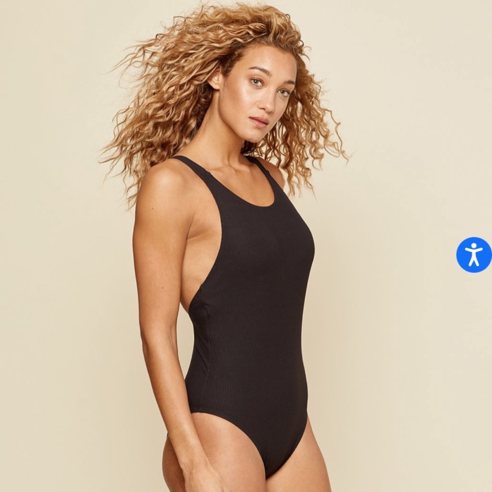 Bathing suit